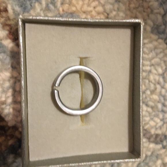 TeNo Tension Set Diamond Ring - Picture 2 of 2